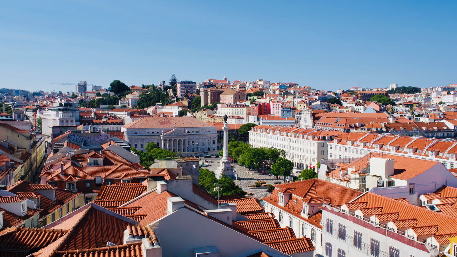 Lisbon at a glance Lisbon at a glance